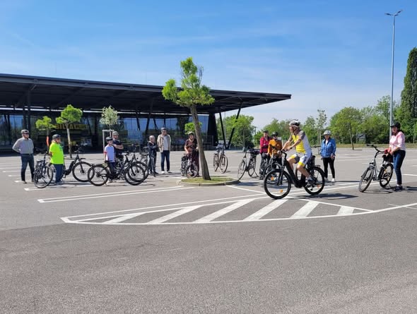 🚲 Viele motivierte Teilnehmer beim ÖAMTC-E-BIKE-KURS 🚲