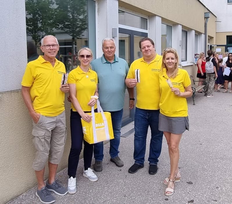 🎉 Gratis Eis zum Schulschluss in Leopoldsdorf! 🎉
